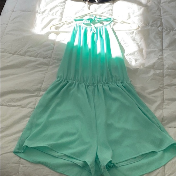 Very cute mint green romper - Picture 3 of 3